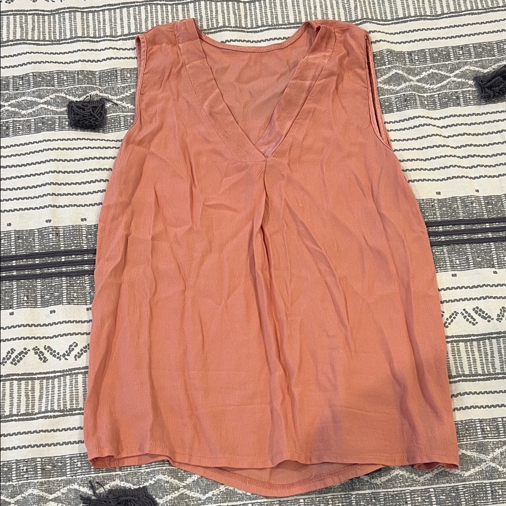 Elegant Sleeveless V-Neck Tank Top